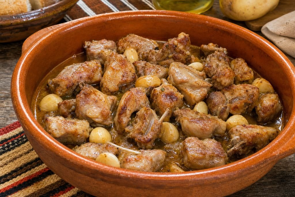 Cabrito al ajillo granadino