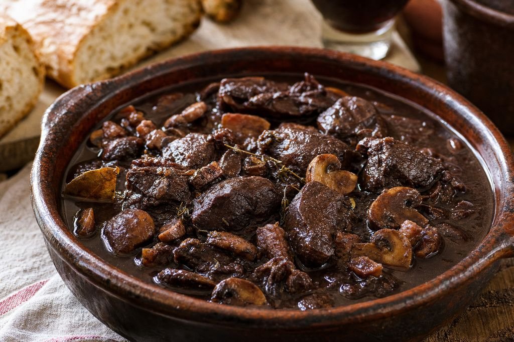 Civet de senglar catalán