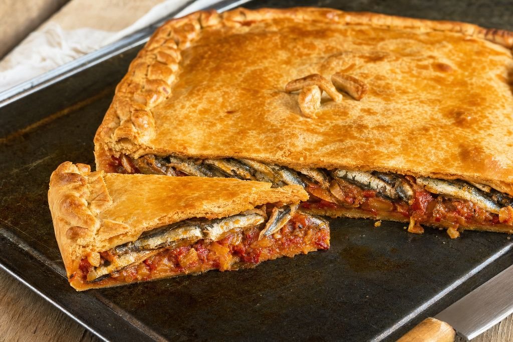 Empanada de xoubas gallega