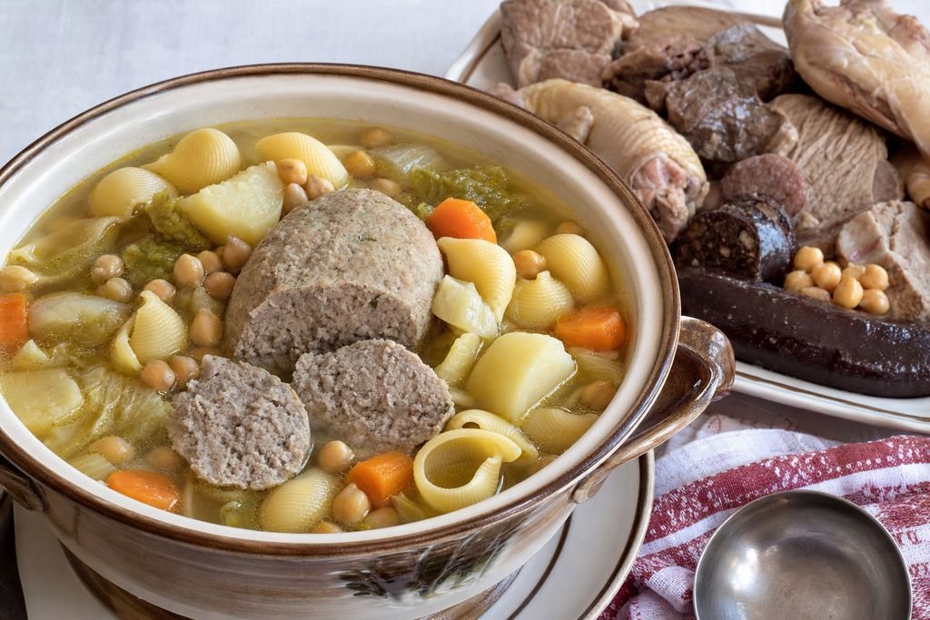 Escudella i carn d'olla catalana